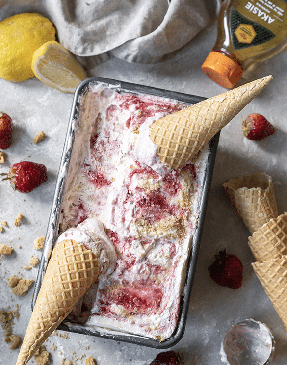 Strawberry cheesecake ice cream