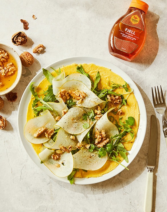 Cecina (kikert – pannekake) med pære, valnøtter